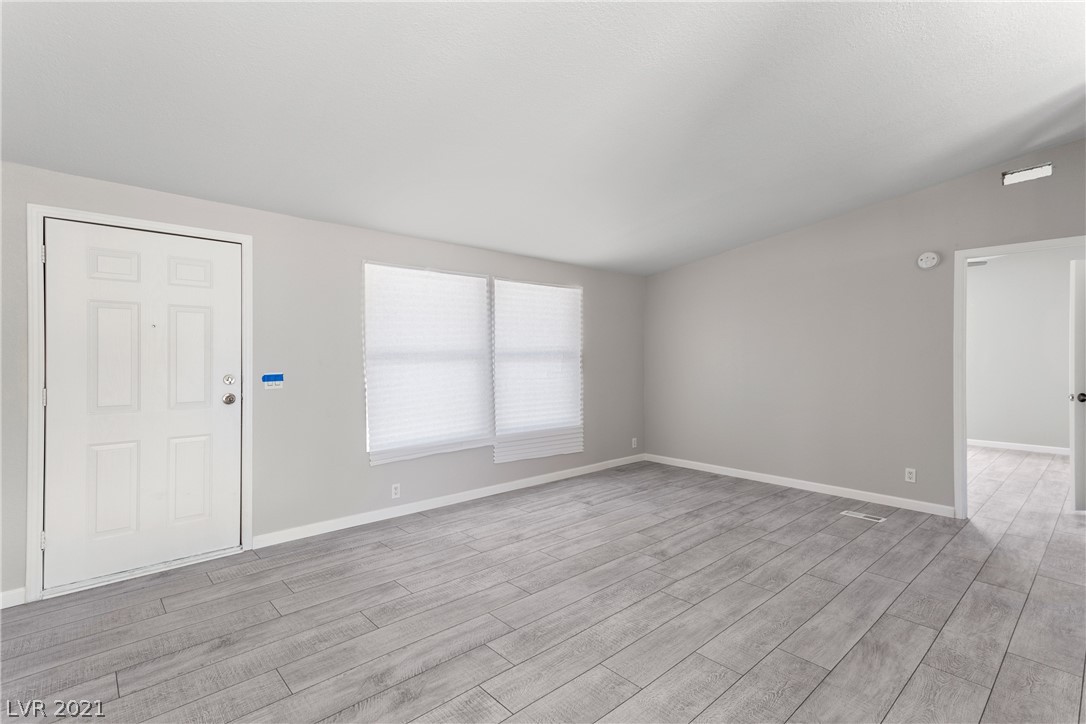 610 East Simkins Road Pahrump, NV 89060 - Photo 10 of 38 Gallery Image 10