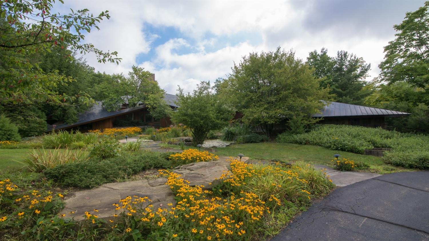 6463 Warren Road Ann Arbor, MI 48105 - Photo 3 of 70 Photo 3