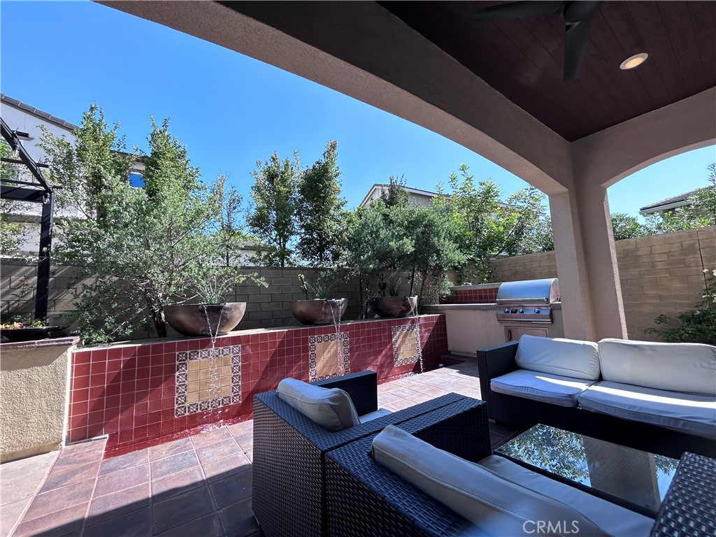 137 Smallwheel Irvine, CA 92618 - Photo 28 of 49 a outdoor living space with furniture and garden view