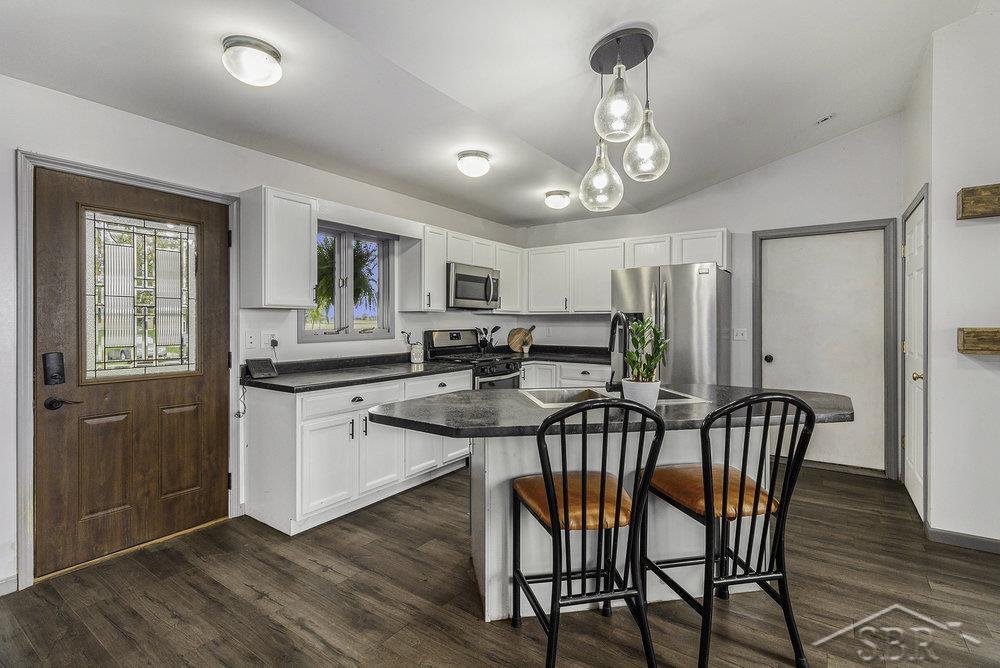 2575 Dixon Road Caro, MI 48723 - Photo 6 of 24 50106747-5.JPG