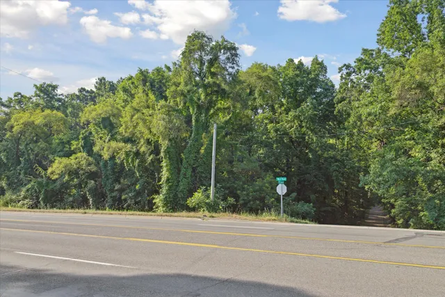 $150,000 | 5904 West River Drive Northeast, Belmont, MI 49306