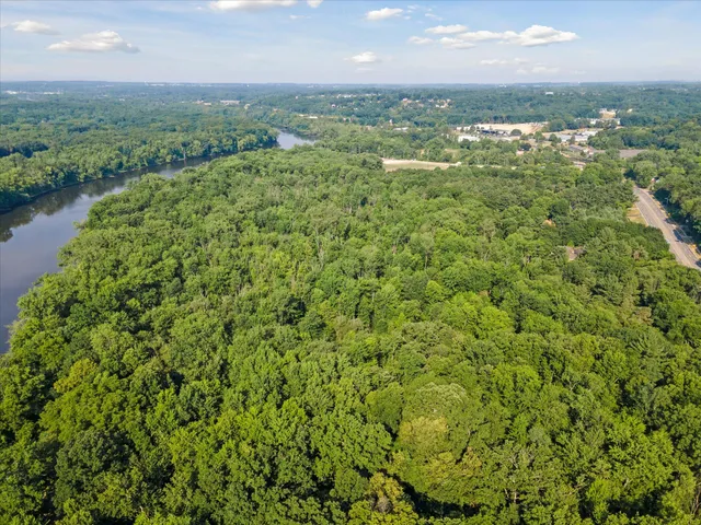 $150,000 | 5904 West River Drive Northeast, Belmont, MI 49306