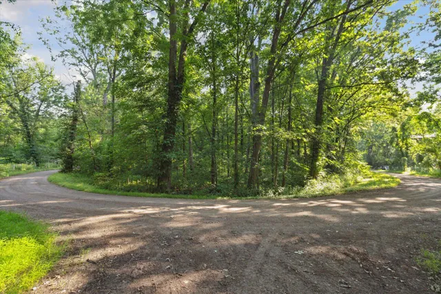 $150,000 | 5904 West River Drive Northeast, Belmont, MI 49306