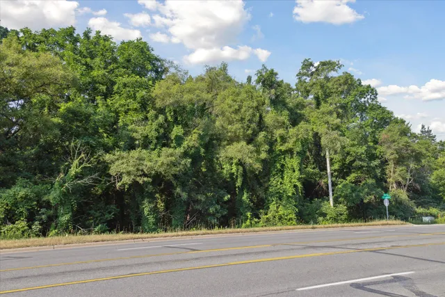 $150,000 | 5904 West River Drive Northeast, Belmont, MI 49306