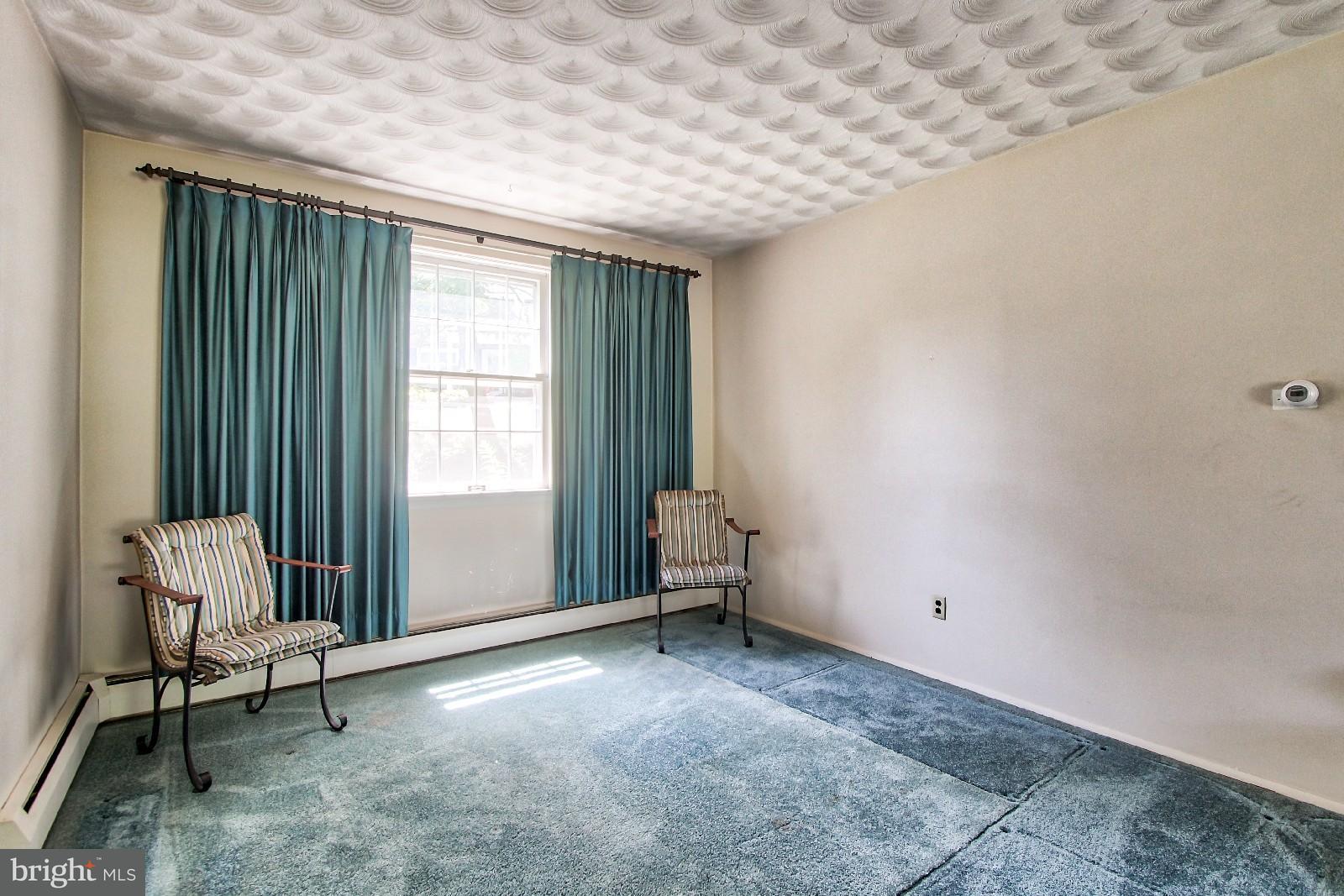 1250 Toann Road York, PA 17403 - Photo 2 of 27 Gallery Image 2