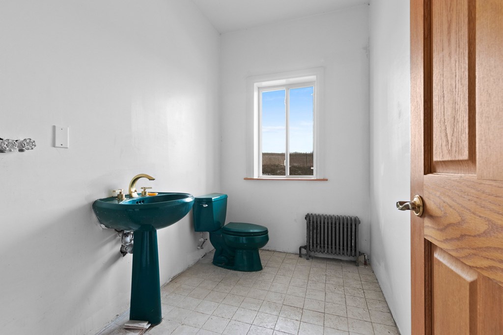 851 County Road South Sturgeon Bay, WI 54235 - Photo 9 of 30 Gallery Image 9