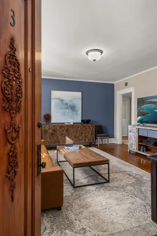 $184,900 | 1116 Poplar Avenue, Unit 3, Memphis, TN 38105