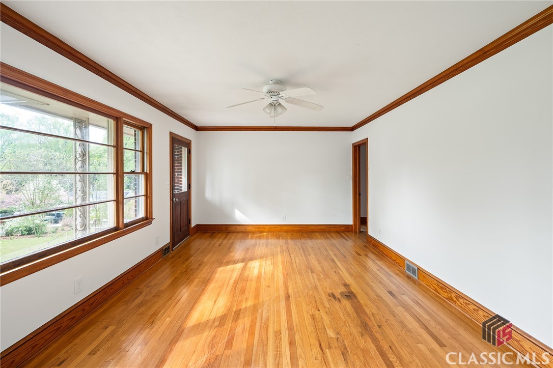 470 Pineneedle Road Athens, GA 30606 - Photo 9 of 40