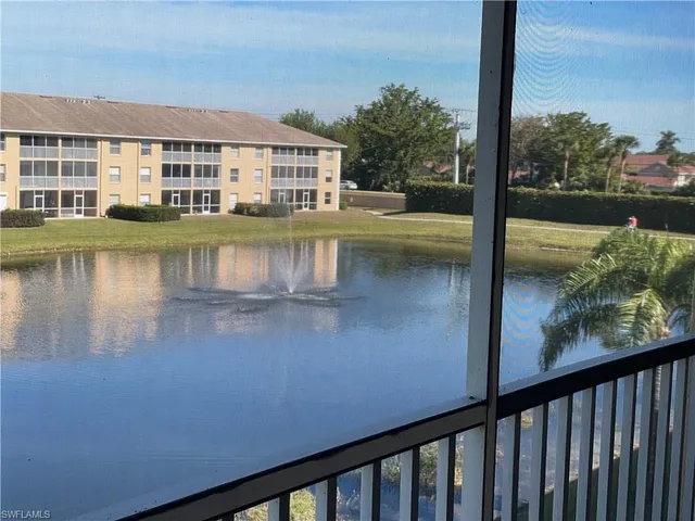 $4,200 | 9640 Victoria Lane, Unit C305, Naples, FL 34109