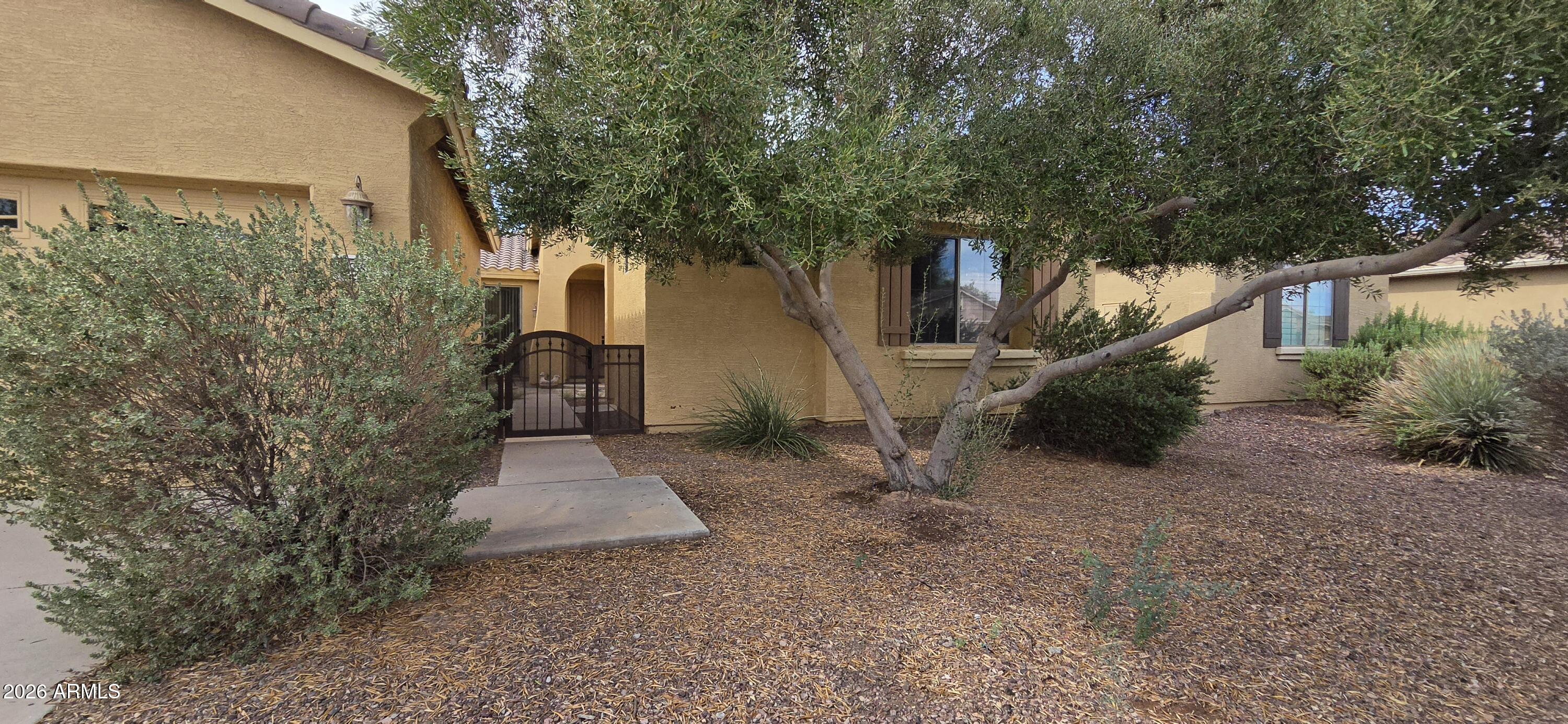 42557 Abbey Road Maricopa, AZ 85138 - Photo 2 of 2 abbey 3