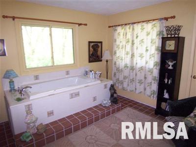 8642 Lincoln Road Fulton, IL 61252 - Photo 23 of 24