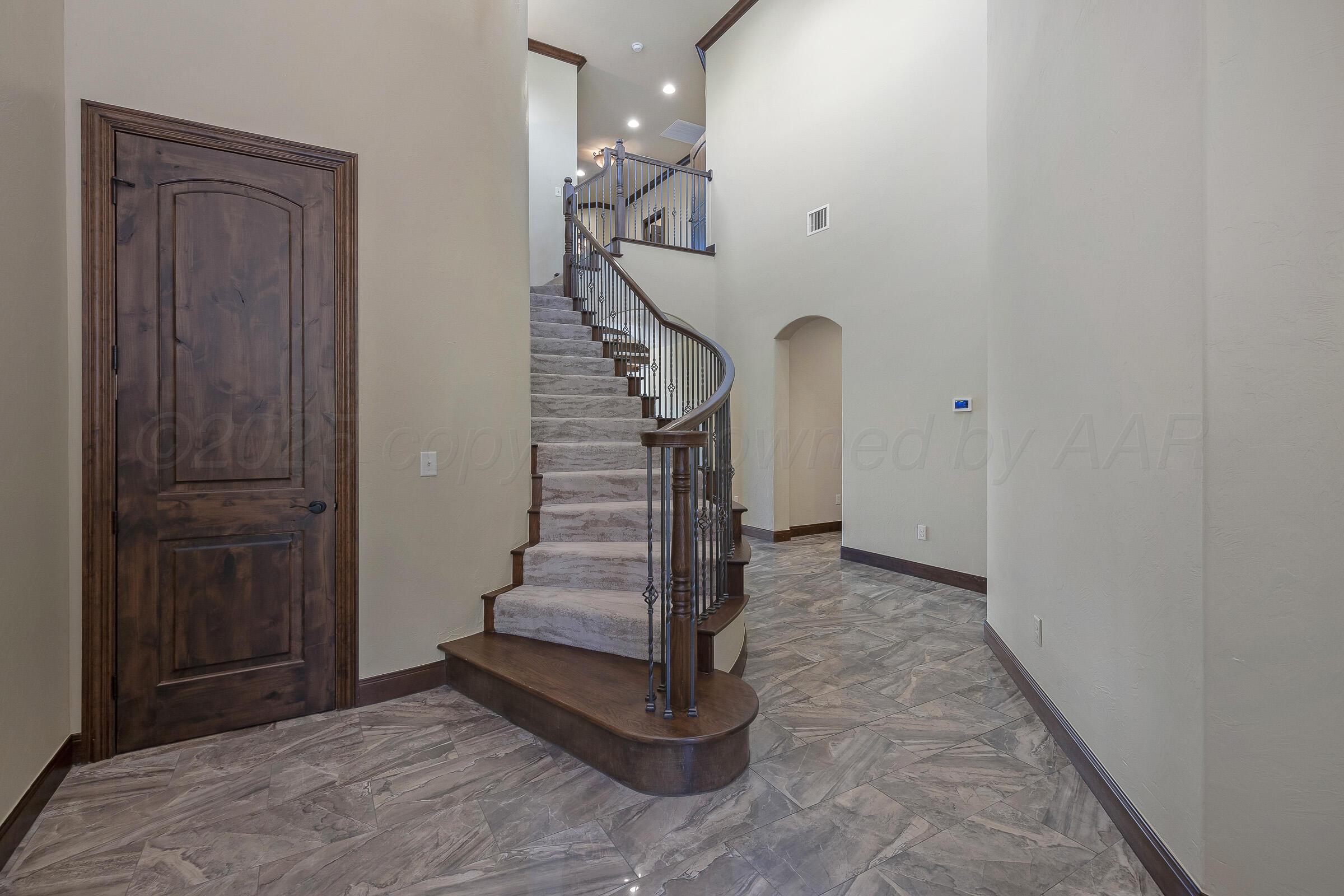 47 Prestwick Lane Amarillo, TX 79124 - Photo 15 of 55 26-Stairway