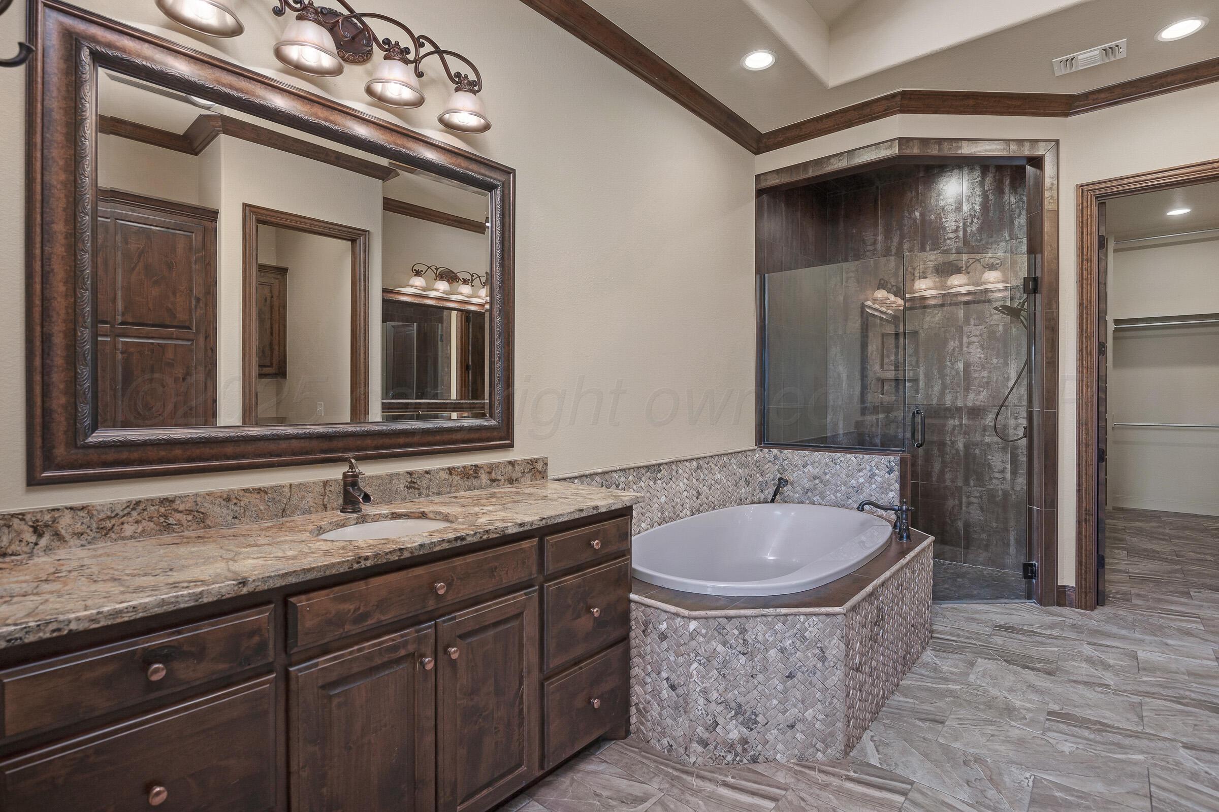 47 Prestwick Lane Amarillo, TX 79124 - Photo 31 of 55 21-Primary Bathroom