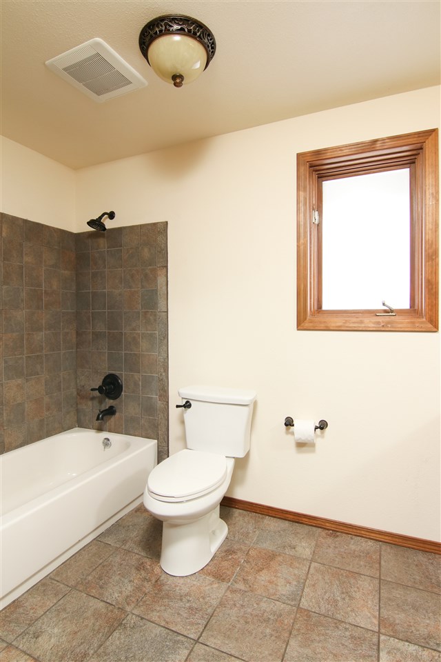 4030 South Woodruff Road Spokane Valley, WA 99206 - Photo 14 of 20 Gallery Image 14