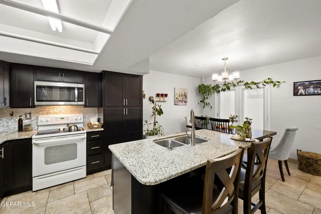 $194,500 | 6201 Escondido Drive, Unit 7C, El Paso, TX 79912