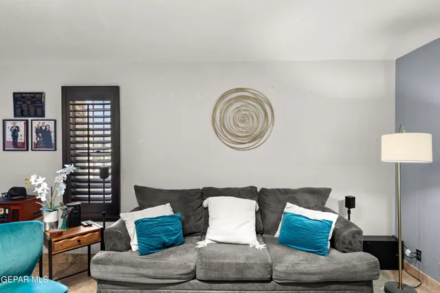 $194,500 | 6201 Escondido Drive, Unit 7C, El Paso, TX 79912