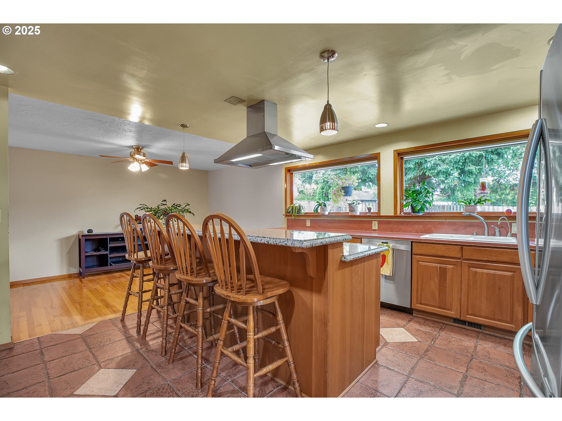 6175 Southwest Alice Lane Beaverton, OR 97008 - Photo 16 of 44