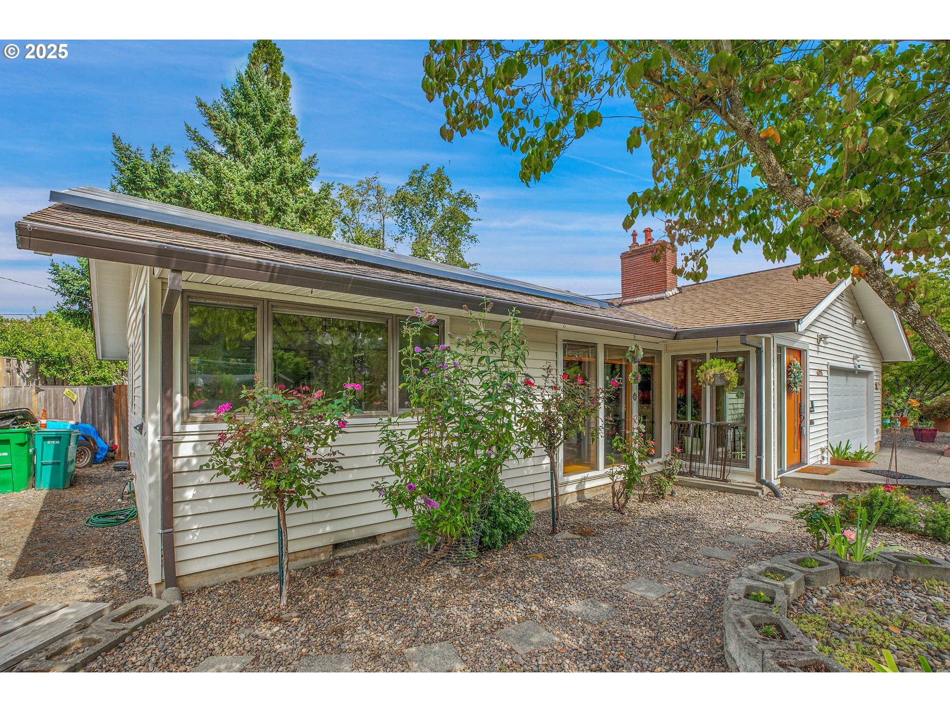 6175 Southwest Alice Lane Beaverton, OR 97008 - Photo 3 of 44