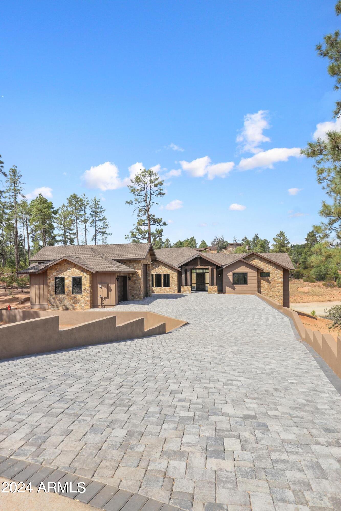 1804 East Senna Point Payson, AZ 85541 - Photo 2 of 67 Another Front View