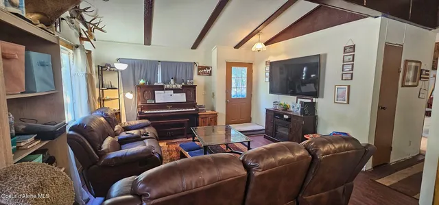 $429,000 | 19 Glacier Road, Bonners Ferry, ID 83805