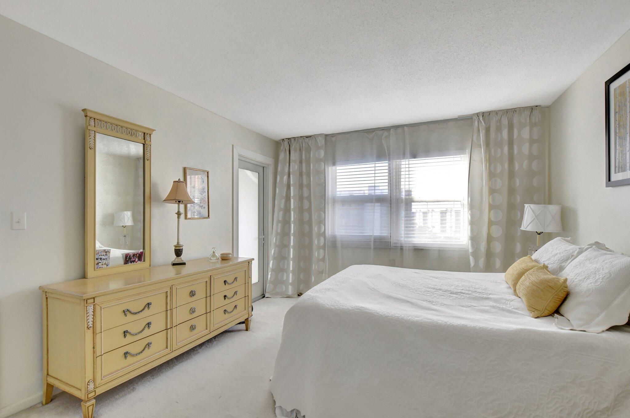 2871 North Ocean Boulevard, Unit R544 Boca Raton, FL 33431 - Photo 12 of 43 20-web-or-mls-DSC_0076