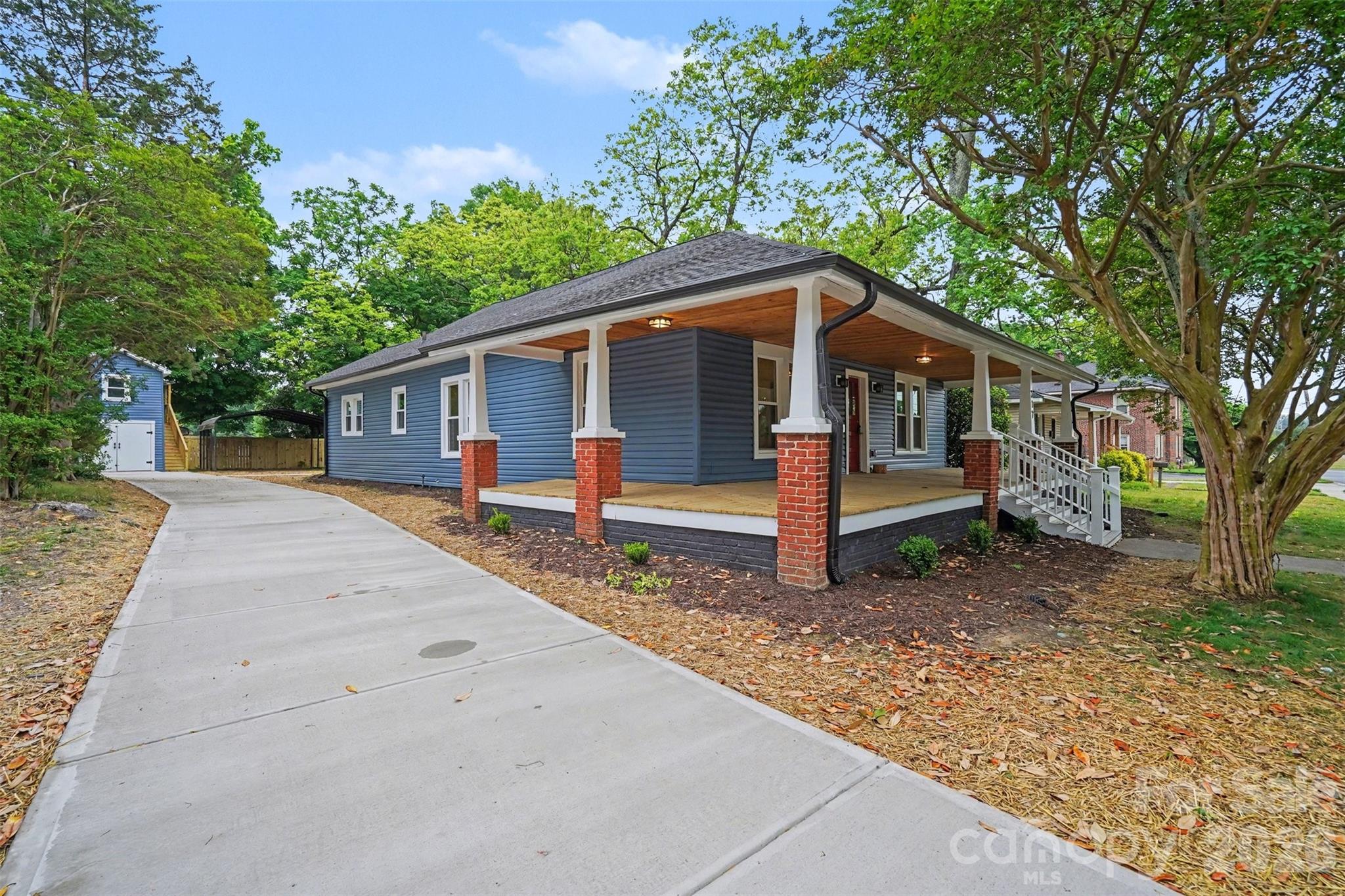 317 South Ridge Avenue Kannapolis, NC 28083 - Photo 3 of 32