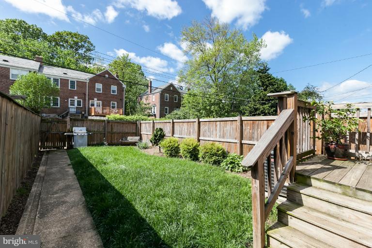 229 Brandon Road Baltimore, MD 21212 - Photo 11 of 15 Back Yard