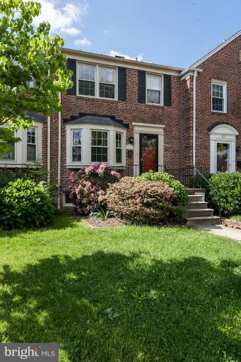 229 Brandon Road Baltimore, MD 21212 - Photo 15 of 15 Exterior (Front)