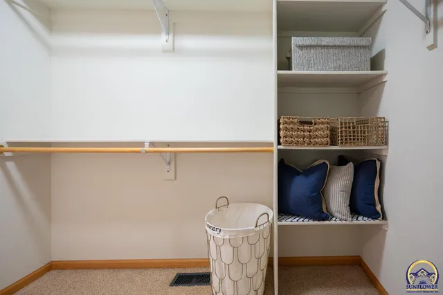 $380,000 | 4334 Southeast Oakwood Street, Topeka, KS 66609