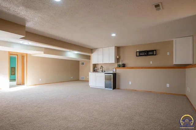 $380,000 | 4334 Southeast Oakwood Street, Topeka, KS 66609