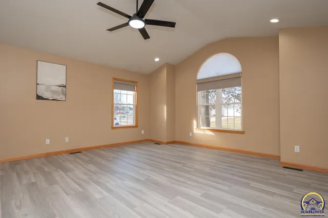 $380,000 | 4334 Southeast Oakwood Street, Topeka, KS 66609