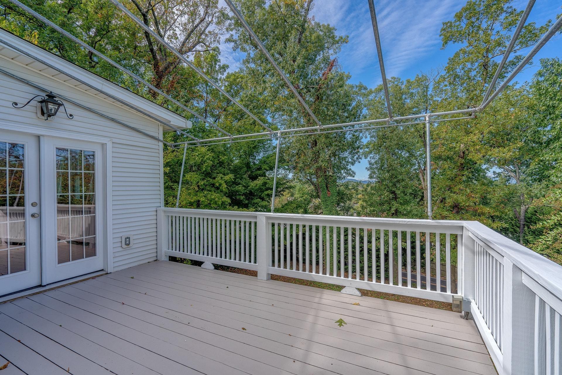 2527 Nottingham Road Southeast Roanoke, VA 24014 - Photo 22 of 38 019-330588-DSC00356_57_58_59_60_8328238