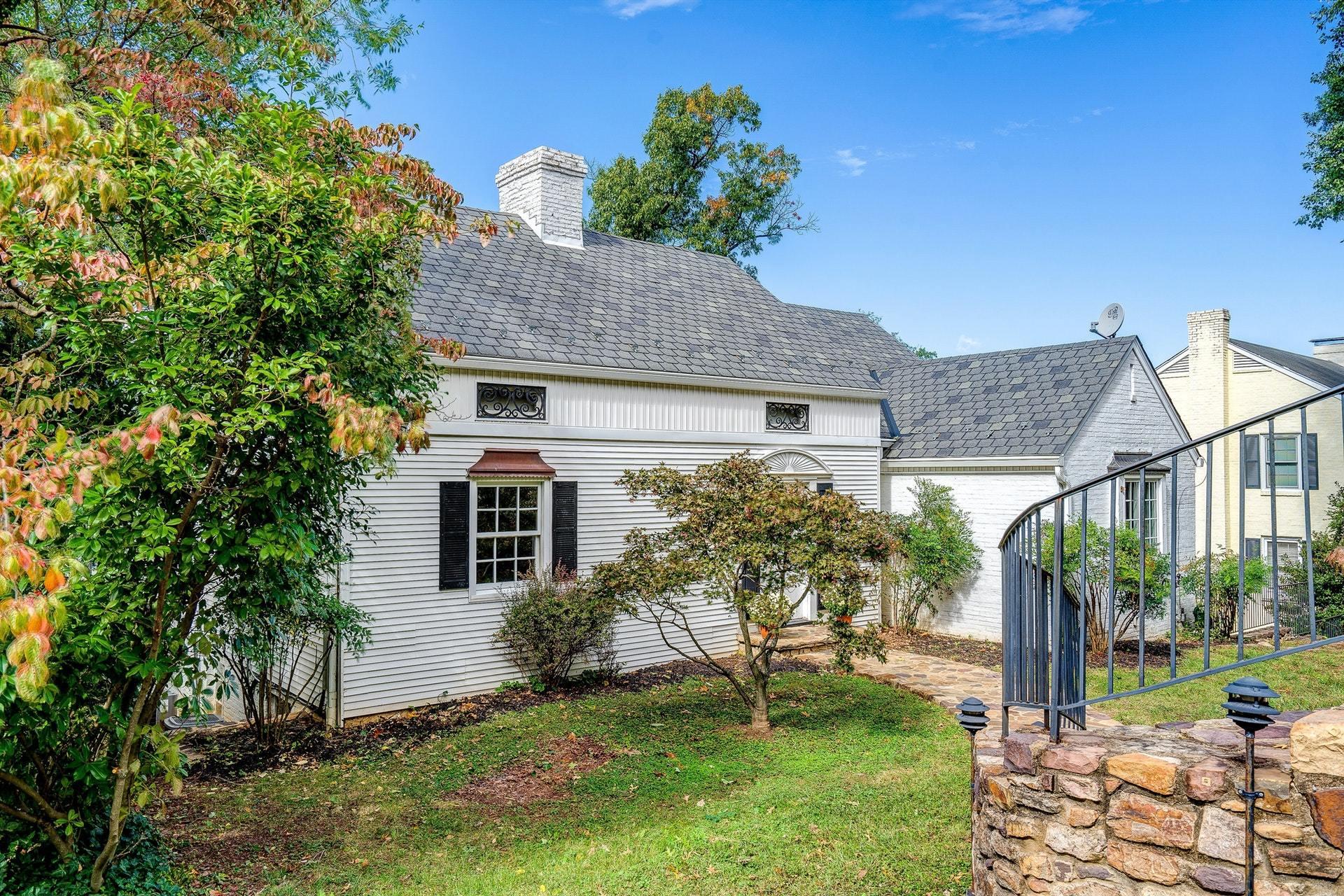 2527 Nottingham Road Southeast Roanoke, VA 24014 - Photo 38 of 38 034-330588-DSC00481_2_3_4_5_8328319