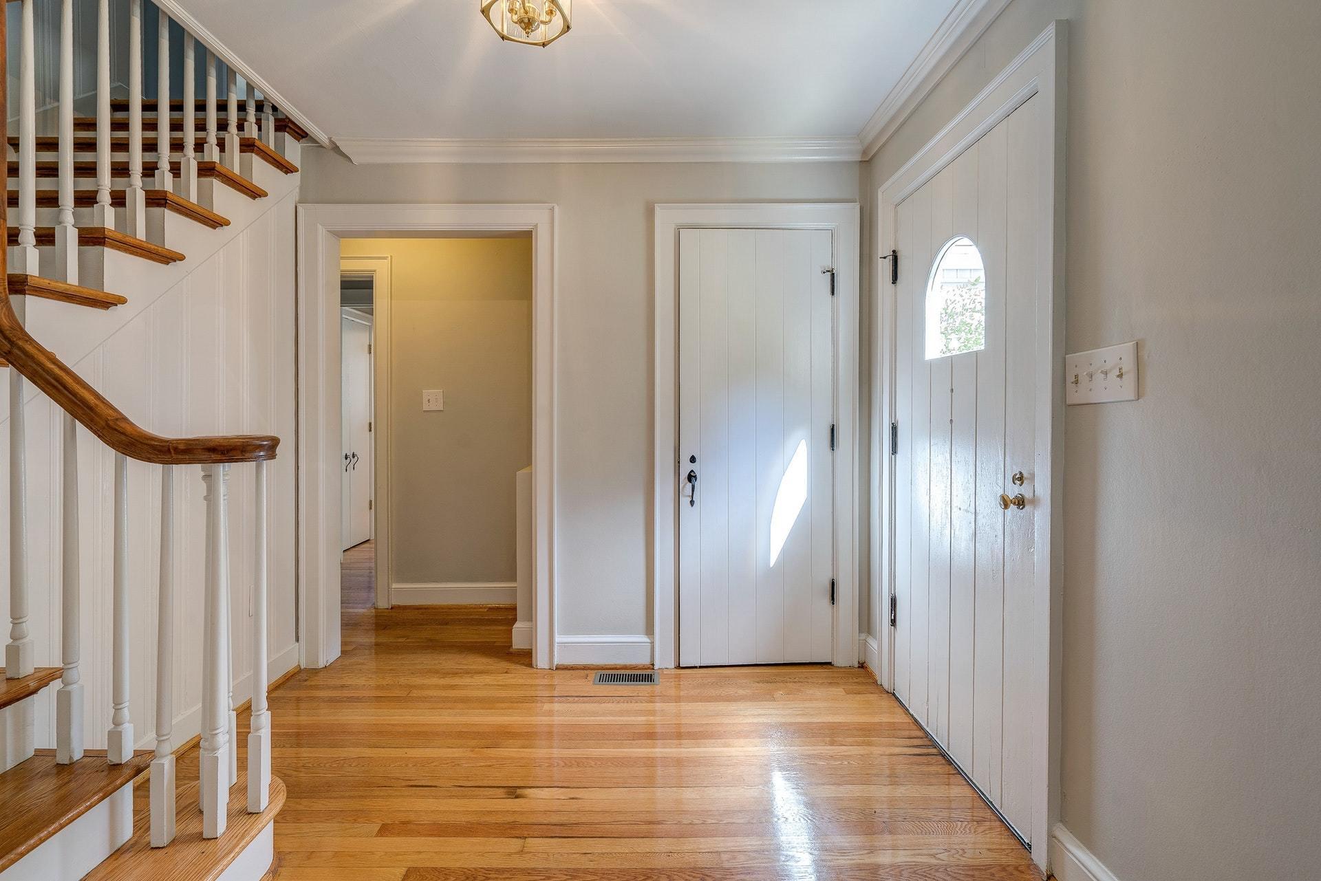 2527 Nottingham Road Southeast Roanoke, VA 24014 - Photo 6 of 38 003-330588-DSC00236_37_38_39_40_8328171