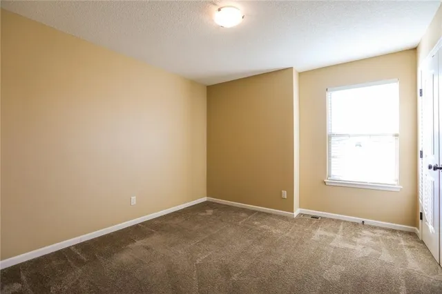 $2,000 | 108 Golfview Drive, Pleasant Hill, MO 64080