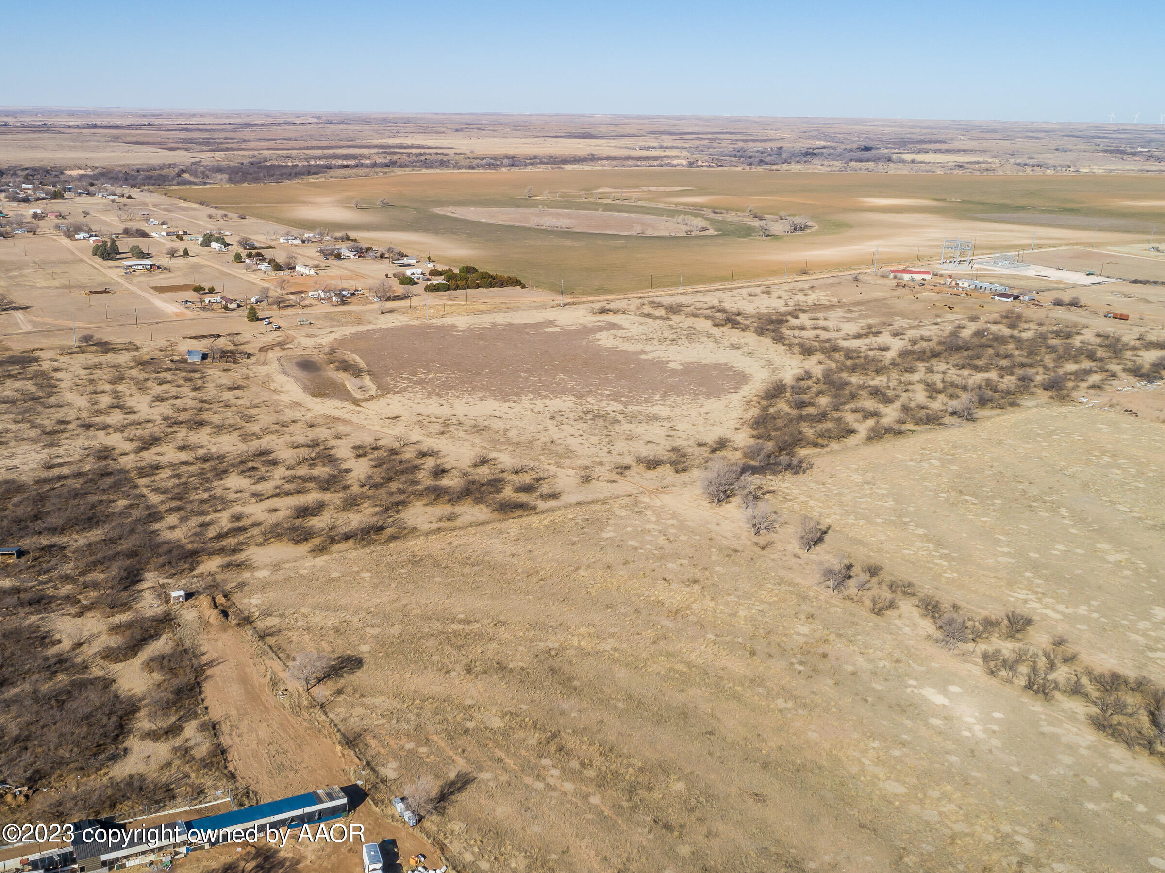 2 - Highway Clarendon, TX 79226 - Photo 5 of 18 a view of an ocean beach