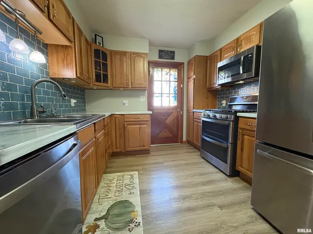 $169,900 | 508 North Webster Avenue, Jacksonville, IL 62650