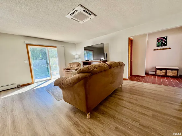 $169,900 | 508 North Webster Avenue, Jacksonville, IL 62650