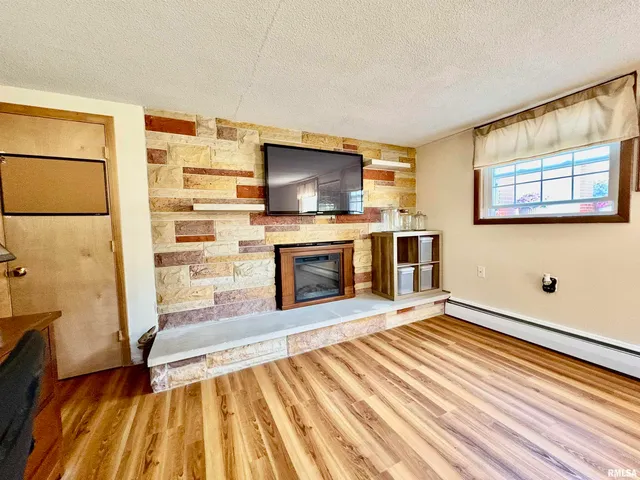 $169,900 | 508 North Webster Avenue, Jacksonville, IL 62650