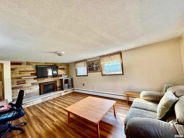 $169,900 | 508 North Webster Avenue, Jacksonville, IL 62650