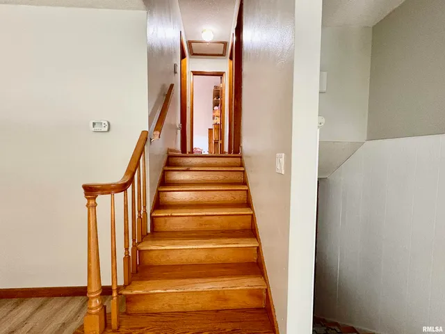 $169,900 | 508 North Webster Avenue, Jacksonville, IL 62650