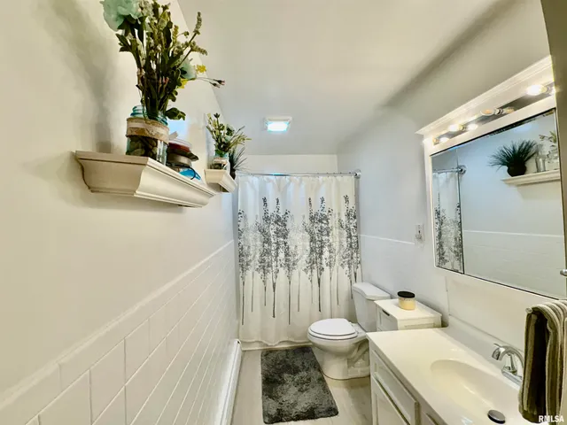 $169,900 | 508 North Webster Avenue, Jacksonville, IL 62650