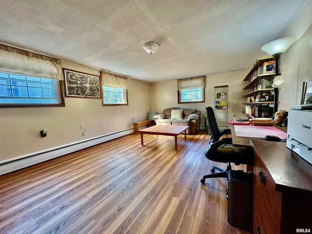 $169,900 | 508 North Webster Avenue, Jacksonville, IL 62650