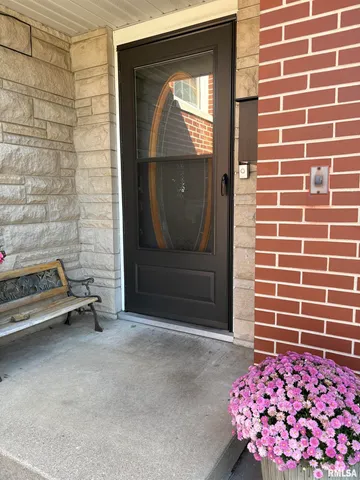 $169,900 | 508 North Webster Avenue, Jacksonville, IL 62650