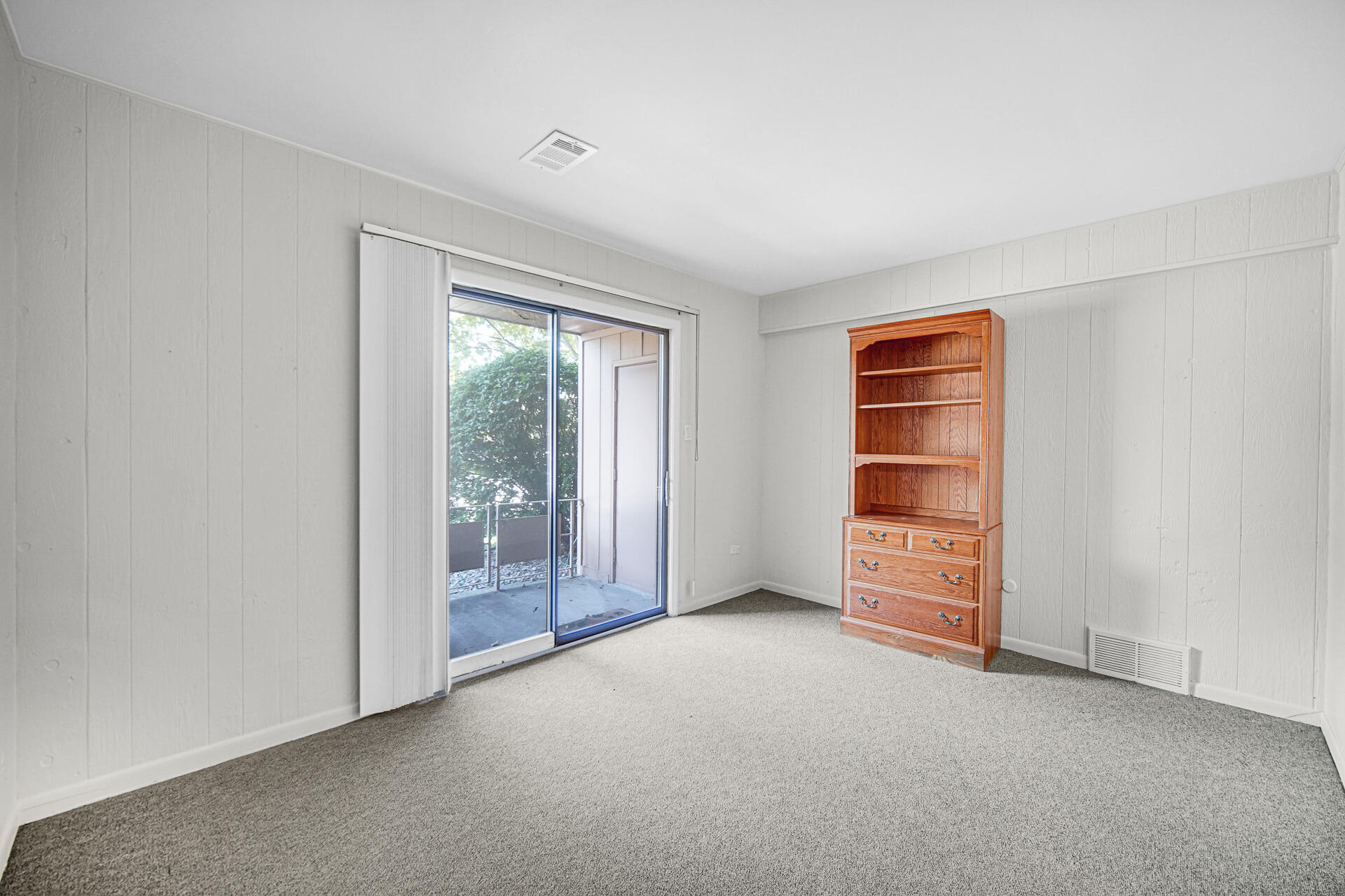 420 Old Stone Road, Unit H4 Munster, IN 46321 - Photo 12 of 22 1920x1280