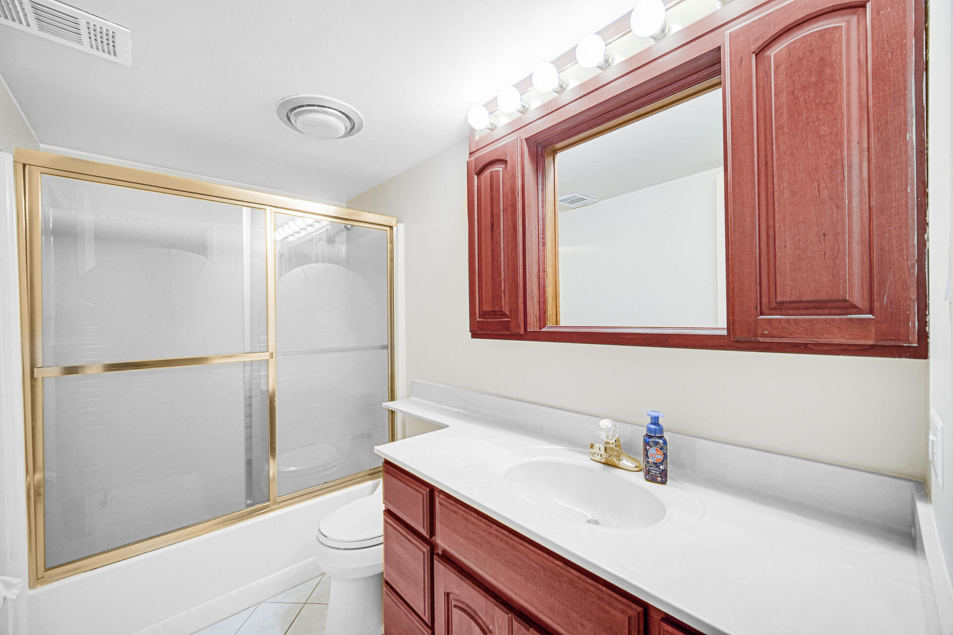 420 Old Stone Road, Unit H4 Munster, IN 46321 - Photo 14 of 22 1920x1280