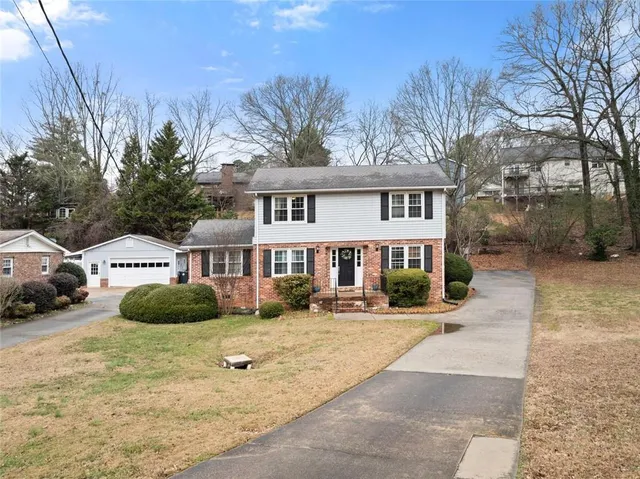 $390,000 | 1012 Tanglewood Drive, Gainesville, GA 30501