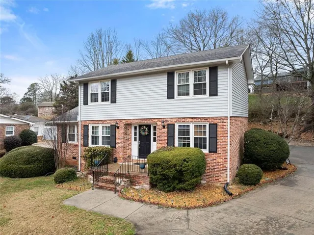 $390,000 | 1012 Tanglewood Drive, Gainesville, GA 30501