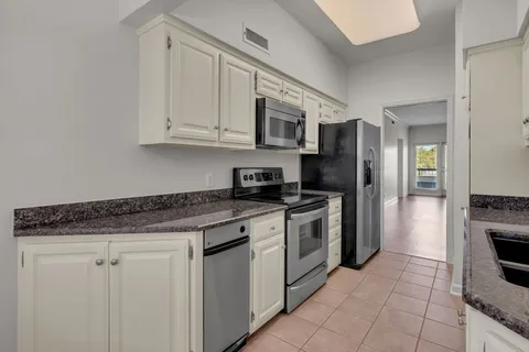 $399,900 | 3818 West End Avenue, Unit 312, Nashville, TN 37205