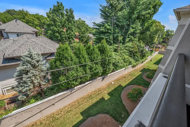 $399,900 | 3818 West End Avenue, Unit 312, Nashville, TN 37205